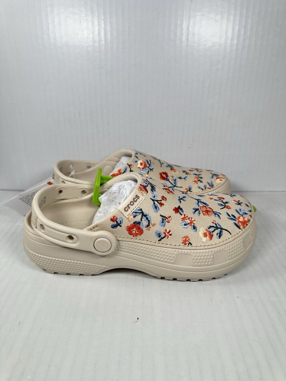 Crocs Classic Crafted Floral Clog Beige Canvas Slip On Comfort Women Size 8 NEW